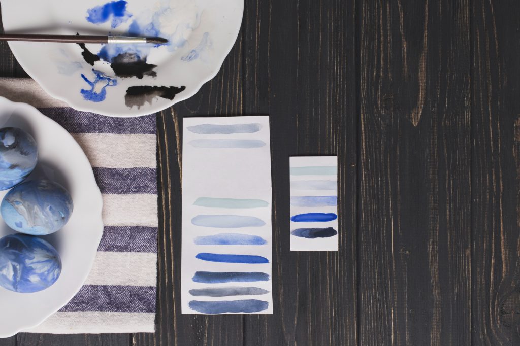 Suministros para hostelería: manteles y servilletas para bares, restaurantes, cafeterías y catering. Envases take away ecológicos y desechables.